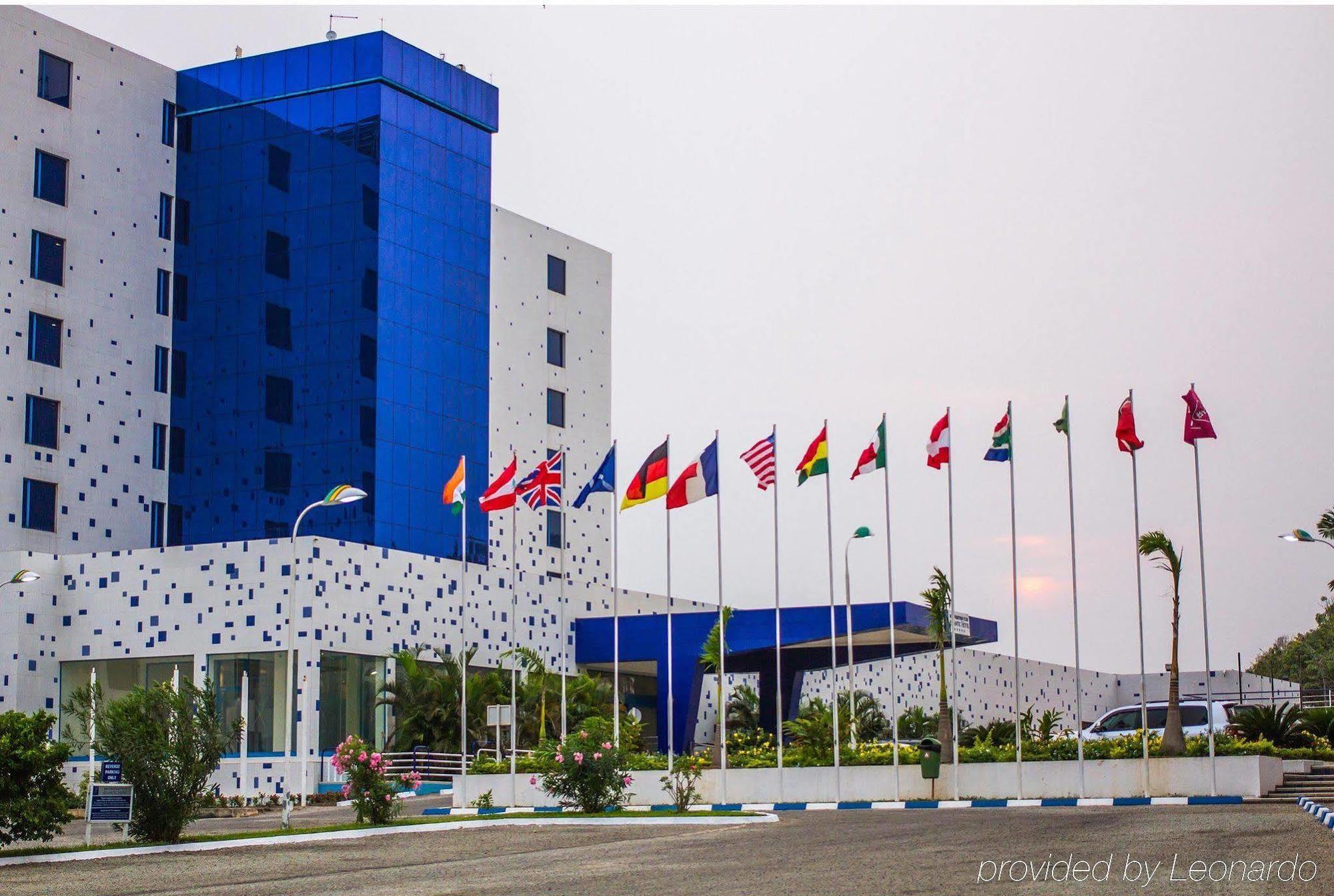Best Western Plus Serene Atlantic Hotel Sekondi-Takoradi Екстер'єр фото